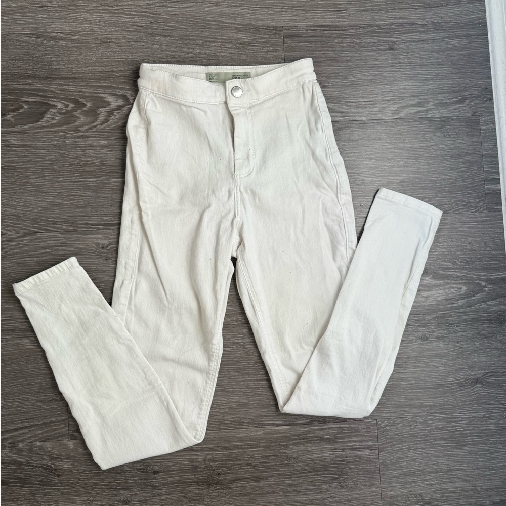 White TopShop Skinny Jeans